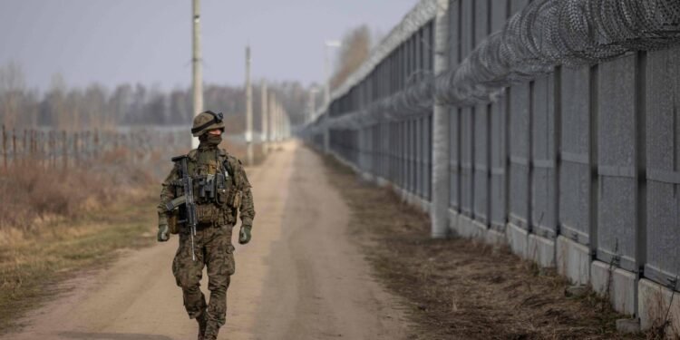 Imigrantes arriscam a vida em rota por floresta europeia – 25/03/2025 – Mundo