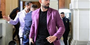 Quem é Andrew Tate, influenciador citado em ‘Adolescência’ – 24/03/2025 – Equilíbrio