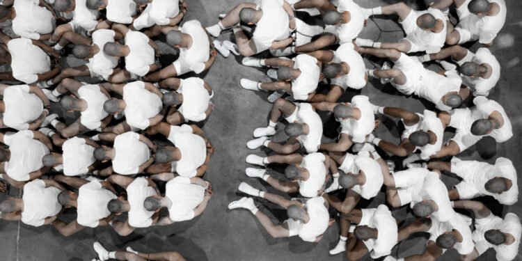 Nazistas foram melhor tratados que venezuelanos, diz juíza – 24/03/2025 – Mundo