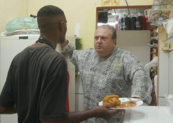 Garçom peita Jacquin em episódio de Pesadelo na Cozinha – 25/03/2025 – Televisão