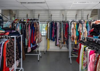 Vestuário é o setor que mais perdeu mão de obra desde 2020 – 26/03/2025 – Mercado