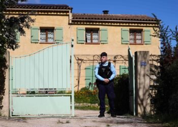 Avós são presos na França por morte de neto de dois anos – 25/03/2025 – Mundo