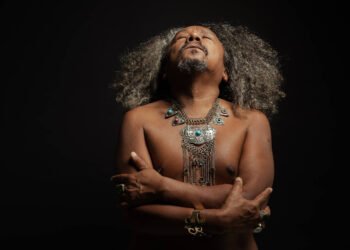 Chico César: A crueldade das elites é como a colonização – 25/03/2025 – Ilustrada