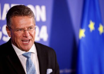 Guerra comercial: UE se reúne com EUA para evitar tarifas – 25/03/2025 – Mercado