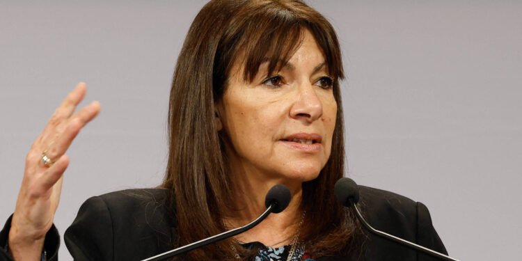 Cortes de Trump na saúde são graves, diz prefeita de Paris – 26/03/2025 – Mundo