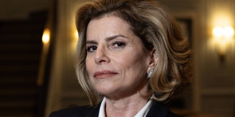 Vale Tudo: Globo exibe clipe e Debora Bloch é criticada – 26/03/2025 – Televisão