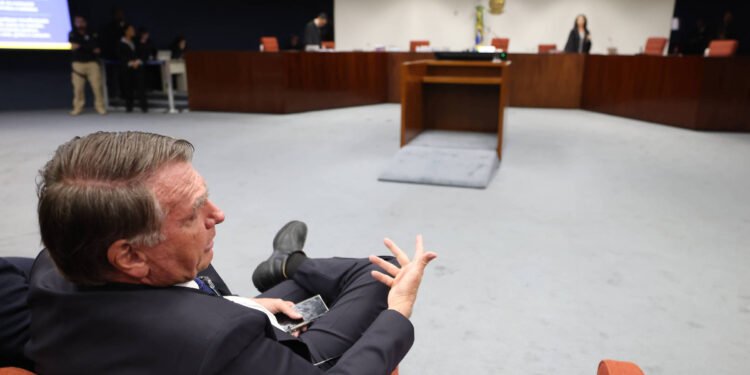 Julgamento de Bolsonaro joga em Lula pressão por medidas populares – 26/03/2025 – Adriana Fernandes