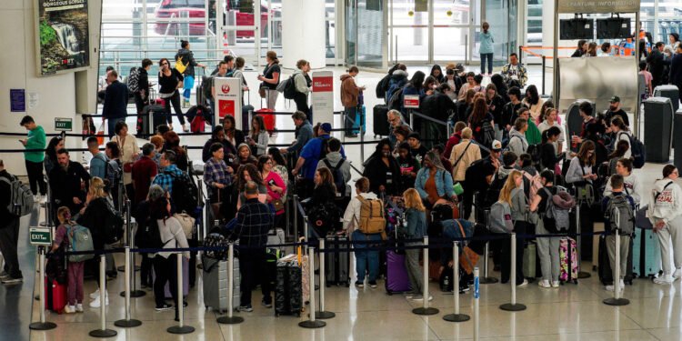 Viagem para EUA: direitos ao passar pela imigração – 27/03/2025 – Turismo