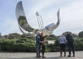 Turismo na Argentina tem maior queda desde pandemia – 28/03/2025 – Mercado