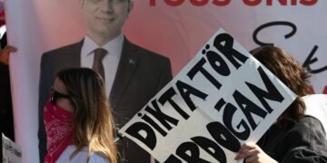 Prefeito de Istambul afirma que seu advogado foi detido – 28/03/2025 – Mundo