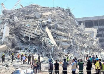 Veja vídeo: Brasileiros na Tailândia relatam tensão – 28/03/2025 – Mundo