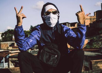 Favela Blanco ganha o público mundial com funk em francês – 29/03/2025 – Ilustrada