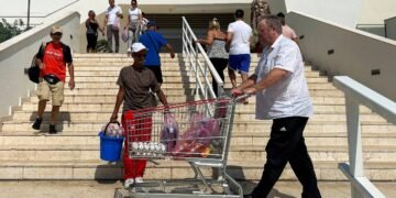 Lojas em dólar de Cuba buscam ‘capturar’ moeda estrangeira – 30/03/2025 – Mercado