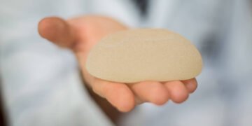 O que você precisa saber antes de fazer uma plástica – 31/03/2025 – Equilíbrio e Saúde