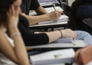 Enem 2025: veja datas para pedir isenção de taxa – 31/03/2025 – Educação