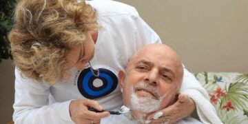 Frase de Lula sobre dona de casa irrita filho caçula com Marisa