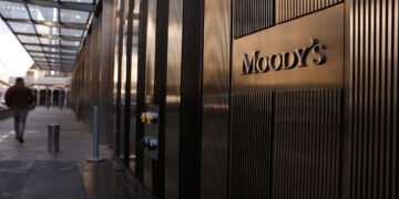 Moody’s vê riscos em aquisição do Banco Master pelo BRB – 02/04/2025 – Mercado