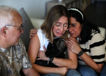 EUA: proteção temporária a venezuelanos é mantida por juiz – 01/04/2025 – Mundo