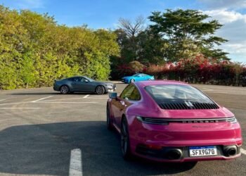 Mustang e Porsche 911 se encontram no teste Folha Mauá – 31/03/2025 – Mercado