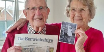 Casal se reencontra após 85 anos e voltam a namorar – 01/04/2025 – Equilíbrio