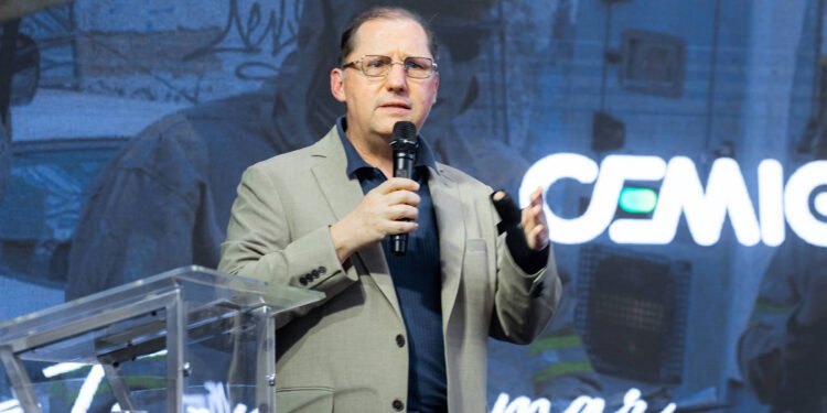 Cemig não vende ativos para privatização, diz presidente – 01/04/2025 – Mercado