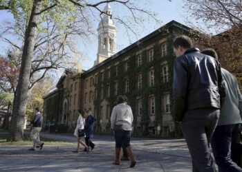 Trump corta dezenas de bolsas da Universidade de Princeton – 01/04/2025 – Mundo