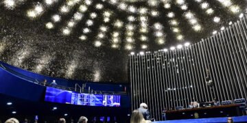 Senador prepara reforço de caixa para agências – 01/04/2025 – Painel S.A.