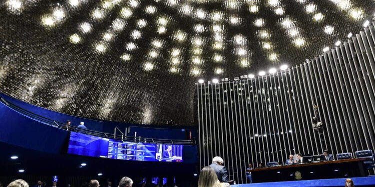 Senador prepara reforço de caixa para agências – 01/04/2025 – Painel S.A.