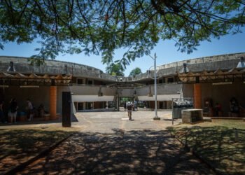 Unicamp aprova cotas trans para ingresso pelo Enem – 01/04/2025 – Educação